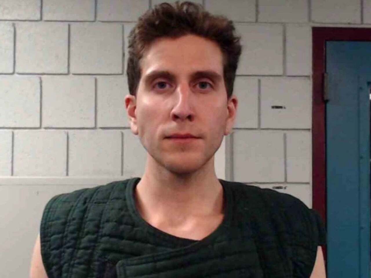[IMAGE] Idaho murder suspect Bryan Kohberger was caught via genetic DNA ...